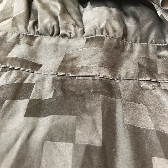 Sz s 100% silk Jacob vneck dress - Picture 3 of 3